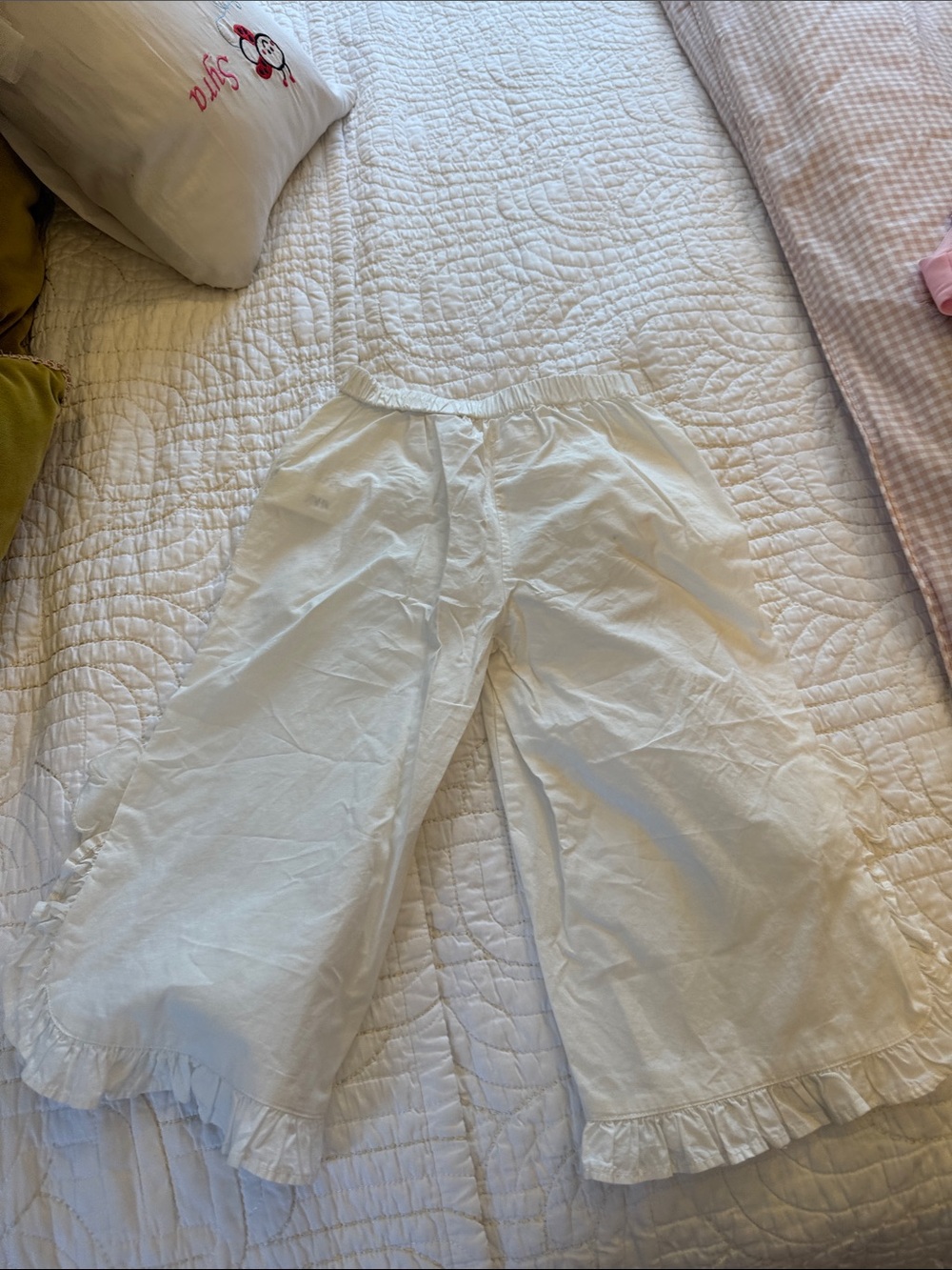 Zara White Floral Appliqué Ruffle Hem Kids Pants - Picture 4 of 4